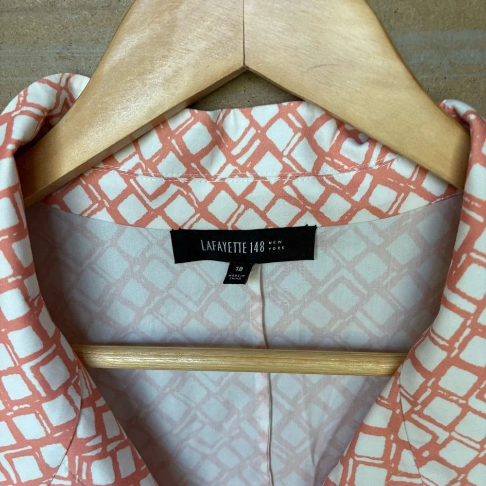 Lafayette 148 Leigh Ruched Button Down Top Geometric Print Career Plus Womens 18 - Picture 2 of 5